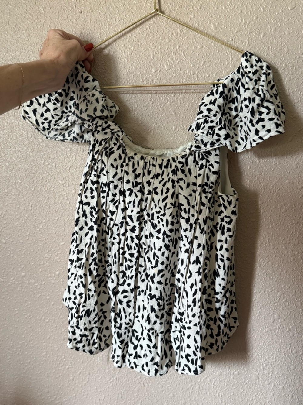 Anthropologie Black and White Flutter Sleeve Blouse